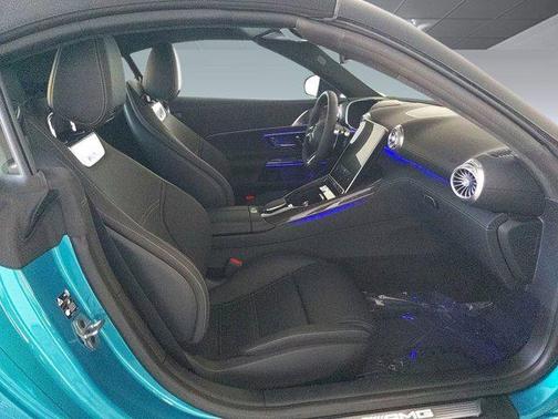 2025 Mercedes-Benz AMG SL 63 Base