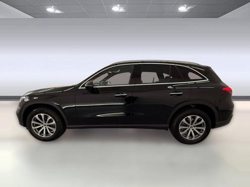 Black 2026 Mercedes-Benz GLC 300 Base