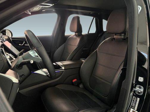 2023 Mercedes-Benz GLC 300 Base