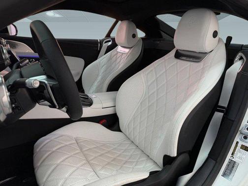 2025 Mercedes-Benz AMG GT 63 Base