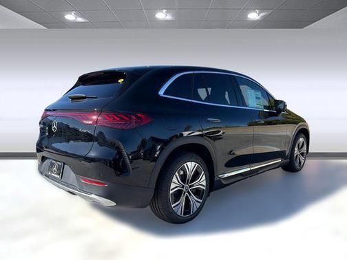 2026 Mercedes-Benz EQE 320 EQE 320