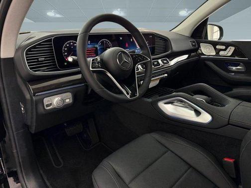 Black 2026 Mercedes-Benz GLE 450e 4MATIC