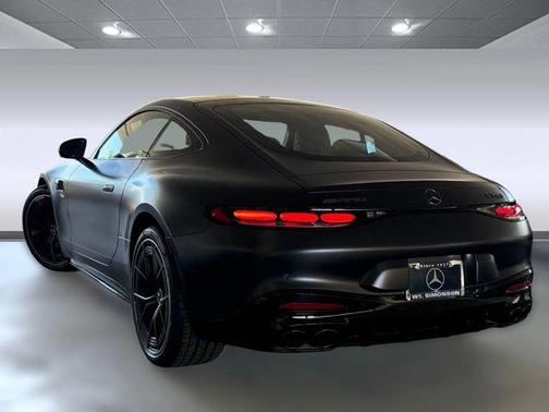 2026 Mercedes-Benz AMG GT 43 4-Door