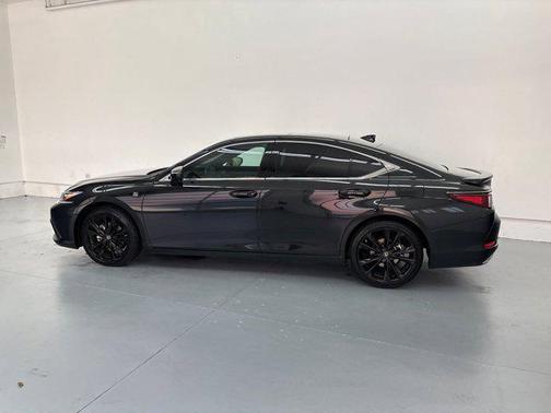 2025 Lexus ES 350 Base
