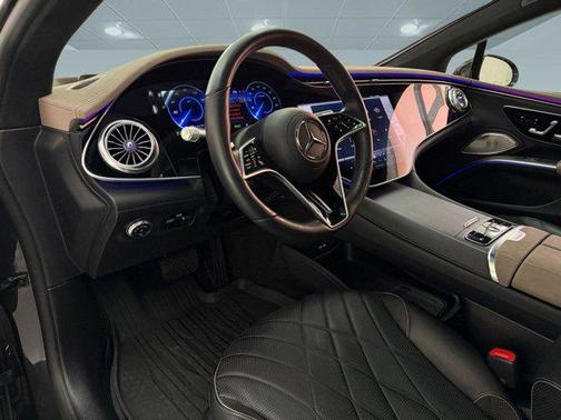 Graphite Grey Metallic 2023 Mercedes-Benz EQS 580 4MATIC