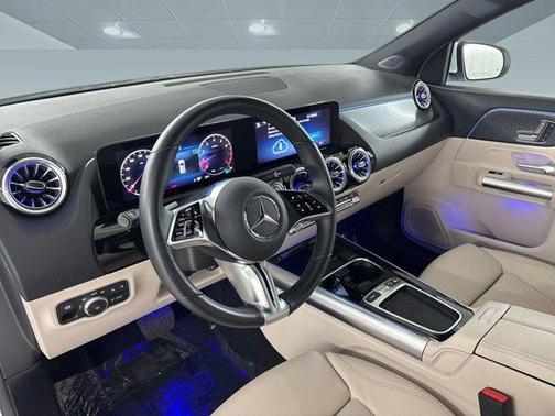 Polar White 2025 Mercedes-Benz GLA 250 4MATIC