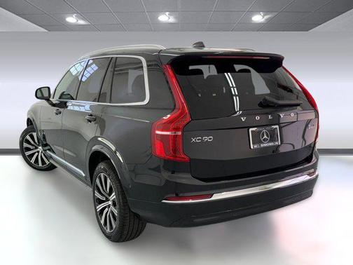 2025 Volvo XC90 B6 Plus 7-Seater