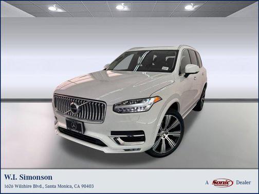 2022 Volvo XC90 T6 Inscription