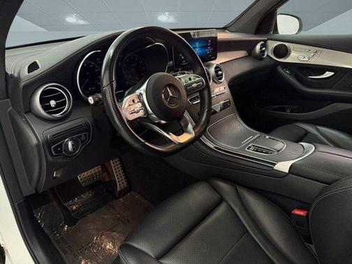 2022 Mercedes-Benz GLC 300 4MATIC Coupe