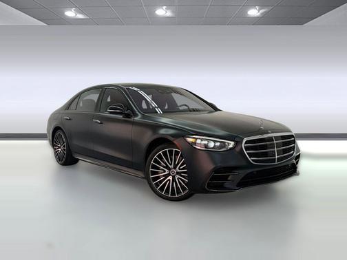 MANUFAKTUR Signature Night Black Magno 2023 Mercedes-Benz S-Class 4MATIC