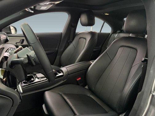 2022 Mercedes-Benz CLA 250 Base