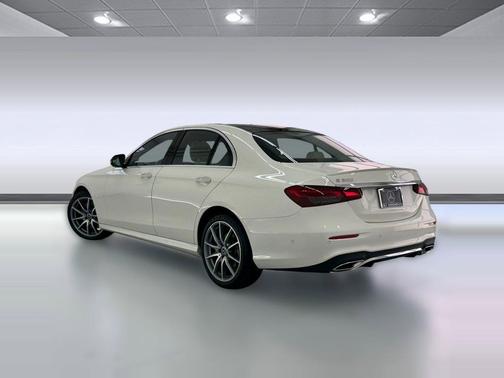 MANUFAKTUR Diamond White Metallic 2023 Mercedes-Benz E-Class E 350