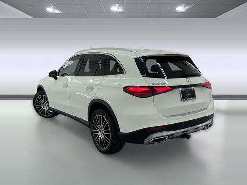 2023 Mercedes-Benz GLC 300 4MATIC