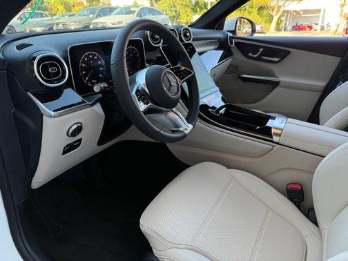 2026 Mercedes-Benz GLC 300 Base