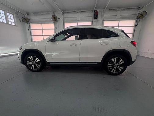 2025 Mercedes-Benz GLA 250 4MATIC