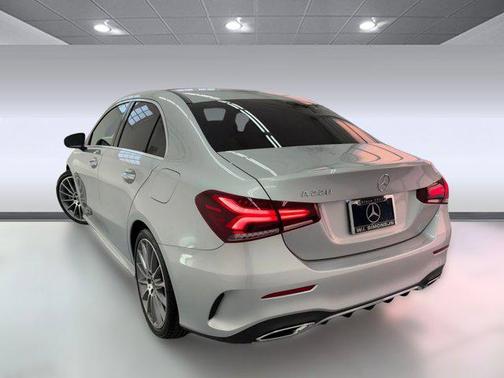 2022 Mercedes-Benz A-Class A 220