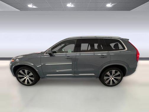 2023 Volvo XC90 B6 Ultimate 7-Seater