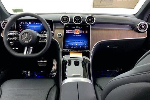 2025 Mercedes-Benz GLC 350e Base