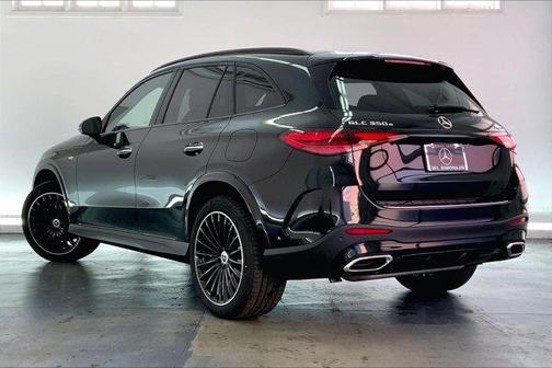 2025 Mercedes-Benz GLC 350e Base