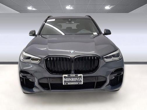 2022 BMW X5 M50i
