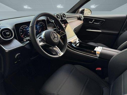 2026 Mercedes-Benz GLC 300 Base