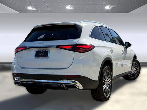 2026 Mercedes-Benz GLC 300 Base