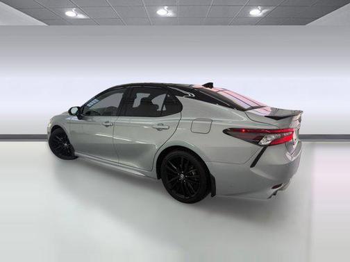 Celestial Silver Metallic/Midnight Black Metallic 2022 Toyota Camry XSE