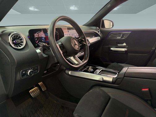 2025 Mercedes-Benz GLB 250 Base