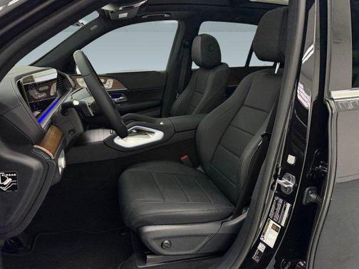 Obsidian Black Metallic 2026 Mercedes-Benz GLE 350 4MATIC