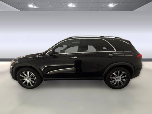 Obsidian Black Metallic 2026 Mercedes-Benz GLE 350 4MATIC