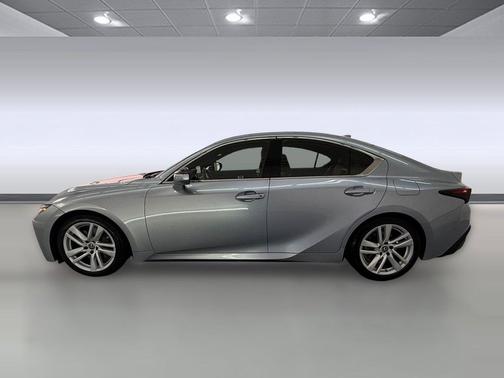 Iridium 2021 Lexus IS 300 Base