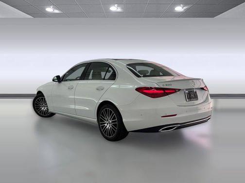MANUFAKTUR Moonlight White Metallic 2026 Mercedes-Benz C-Class C 300