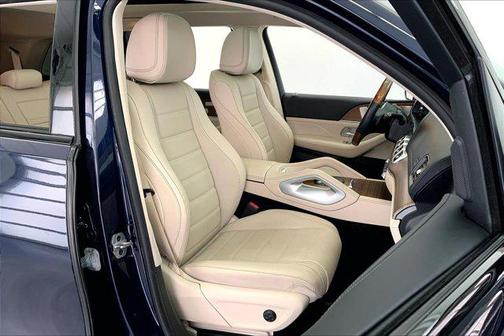 2022 Mercedes-Benz GLS 450 4MATIC