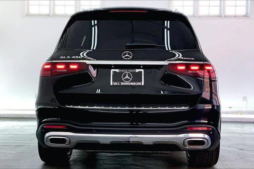 2025 Mercedes-Benz GLS 450 4MATIC