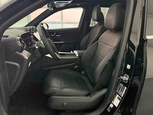 2026 Mercedes-Benz GLC 300 Base