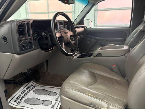 2003 GMC Yukon XL 1500 SLT