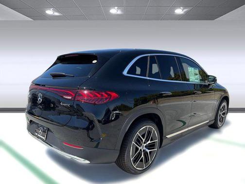 2026 Mercedes-Benz EQE 320 EQE 320