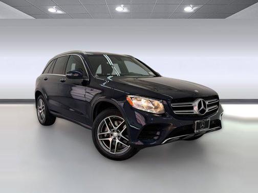 2017 Mercedes-Benz GLC 300 Base