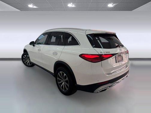 2024 Mercedes-Benz GLC 300 Base