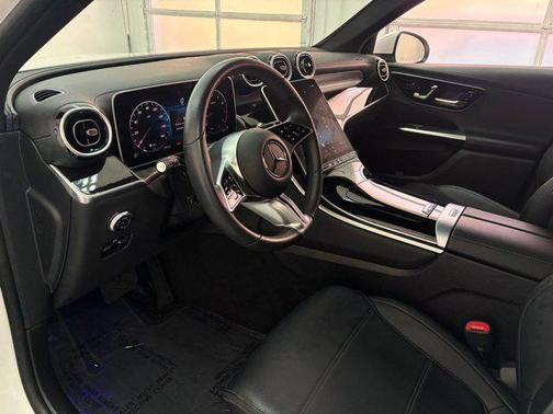 2024 Mercedes-Benz GLC 300 Base