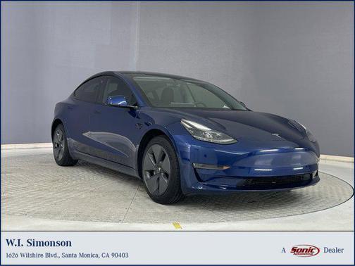 2021 Tesla Model 3 Standard Range Plus