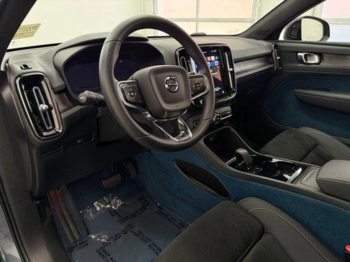 2023 Volvo C40 Recharge Pure Electric Twin Plus