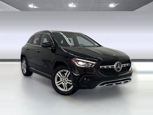 2021 Mercedes-Benz GLA 250 Base 4MATIC
