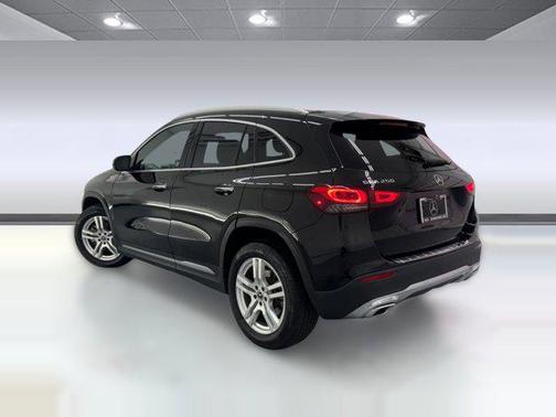 2021 Mercedes-Benz GLA 250 Base 4MATIC