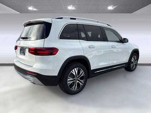 2026 Mercedes-Benz GLB 250 Base