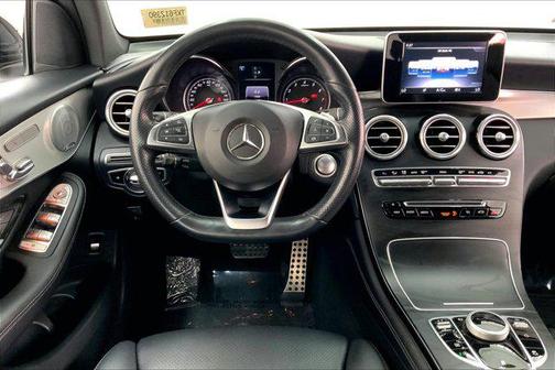 2019 Mercedes-Benz GLC 300 Base