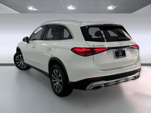 2023 Mercedes-Benz GLC 300 Base