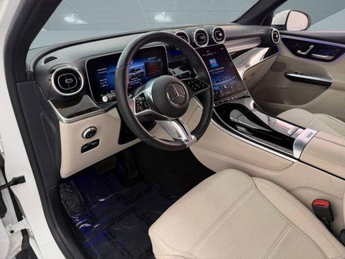 2023 Mercedes-Benz GLC 300 Base