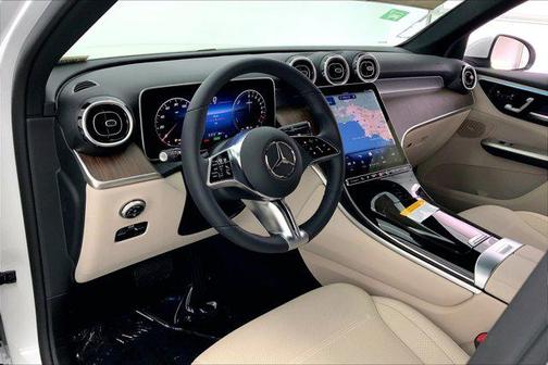 2025 Mercedes-Benz GLC 350e Base