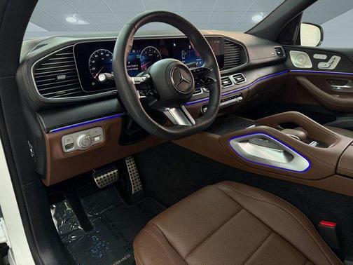 Polar White 2024 Mercedes-Benz GLS 450 4MATIC